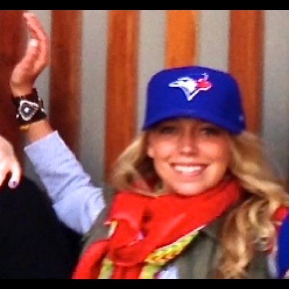 Meet your Posher, Paige - Picture 1 of 1